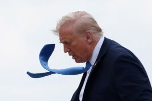2025-04-01t110658z-617025347-rc2kmdafs0i4-rtrmadp-3-usa-trump-tariffs.jpg