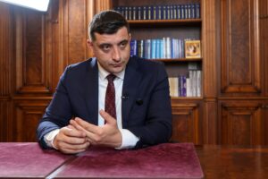 2025-05-02t124434z-97296251-rc2m9ealxoug-rtrmadp-3-romania-election-simion.jpg