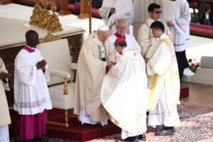2025-05-18t085728z-843140712-rc28keayj9hu-rtrmadp-3-pope-leo.jpg
