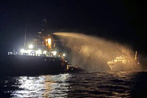 ap25122346114678.jpg